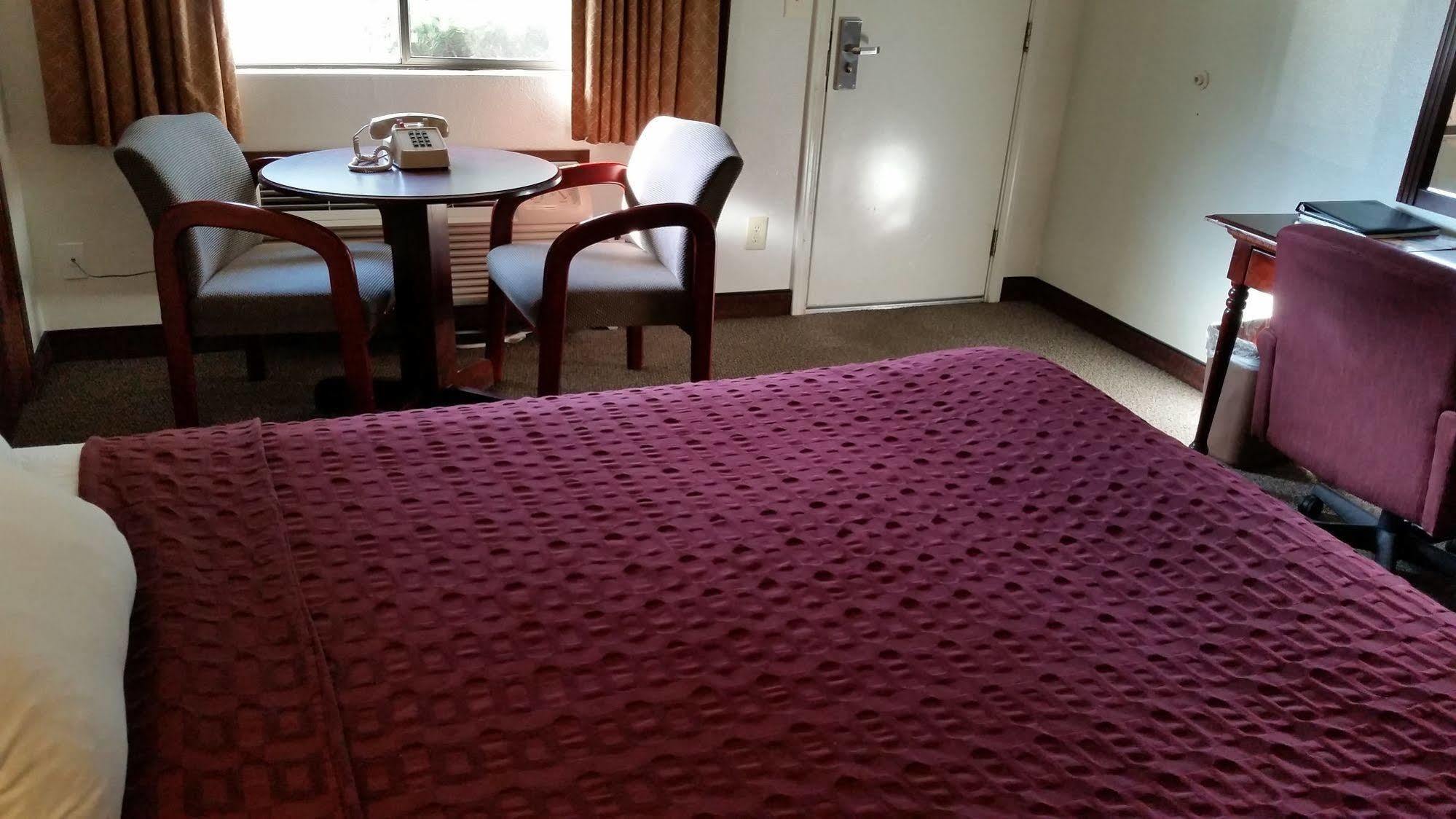Motel Puyallup Zewnętrze zdjęcie