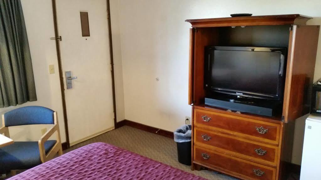 Motel Puyallup Zewnętrze zdjęcie